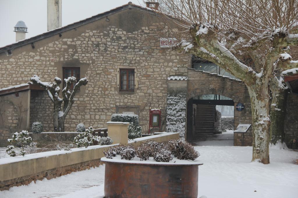Logis Hotel Restaurant La Vieille Ferme, Macon Nord Sancé Exterior foto