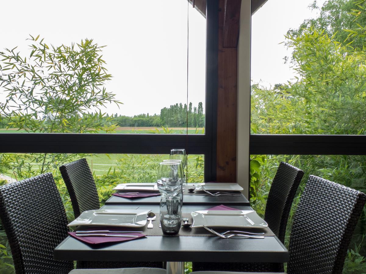 Logis Hotel Restaurant La Vieille Ferme, Macon Nord Sancé Exterior foto